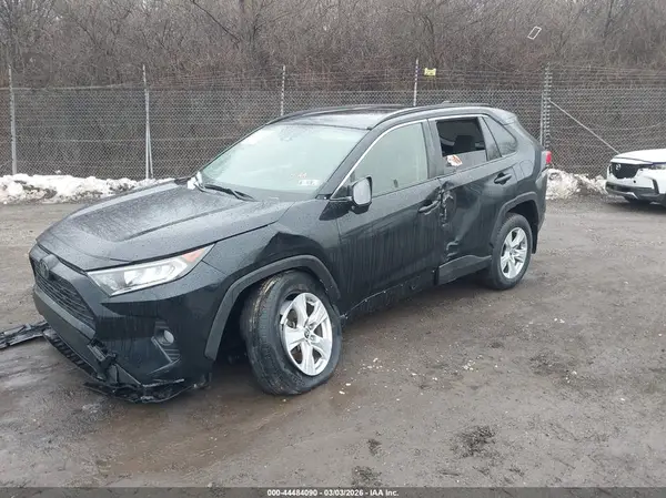 JTMP1RFV9KD514735 2019 TOYOTA RAV 4 - Image 2
