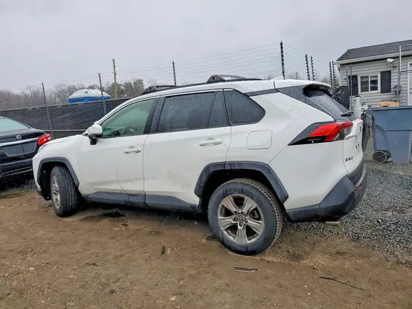 JTMP1RFV9KJ024362 2019 TOYOTA RAV 4 - Image 2
