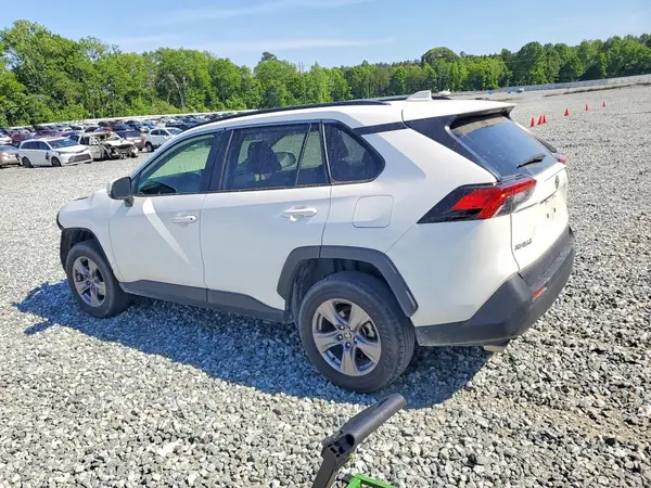 JTMP1RFV9RD108366 2024 TOYOTA RAV 4 - Image 2