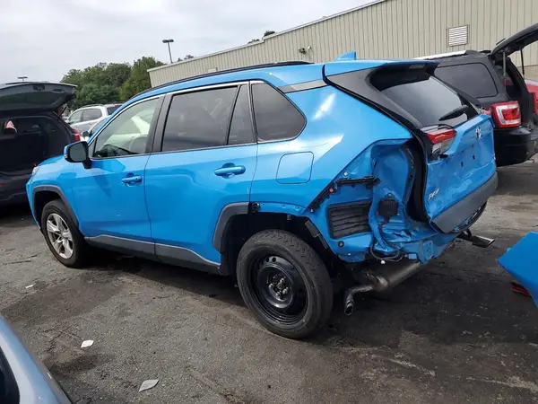JTMP1RFVXKD015877 2019 TOYOTA RAV 4 - Image 2