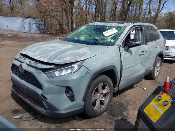 JTMP1RFVXKD023350 2019 TOYOTA RAV 4 - Image 2