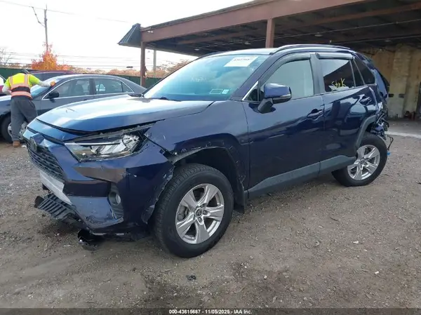 JTMP1RFVXKD047602 2019 TOYOTA RAV 4 - Image 2