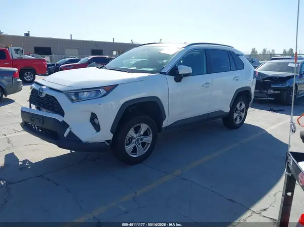 JTMP1RFVXKD500892 2019 TOYOTA RAV 4 - Image 2