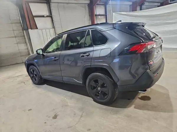 JTMP1RFVXKD510631 2019 TOYOTA RAV 4 - Image 2