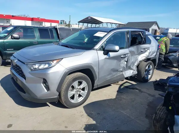 JTMP1RFVXKD516154 2019 TOYOTA RAV 4 - Image 2