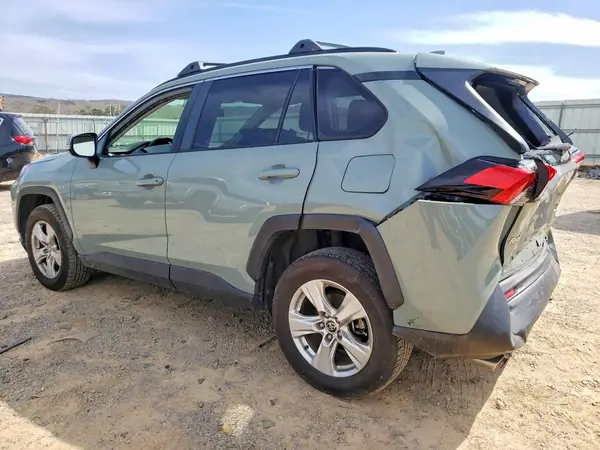JTMP1RFVXMD073233 2021 TOYOTA RAV 4 - Image 2