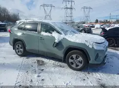 JTMP1RFVXNJ040302 2022 TOYOTA RAV 4