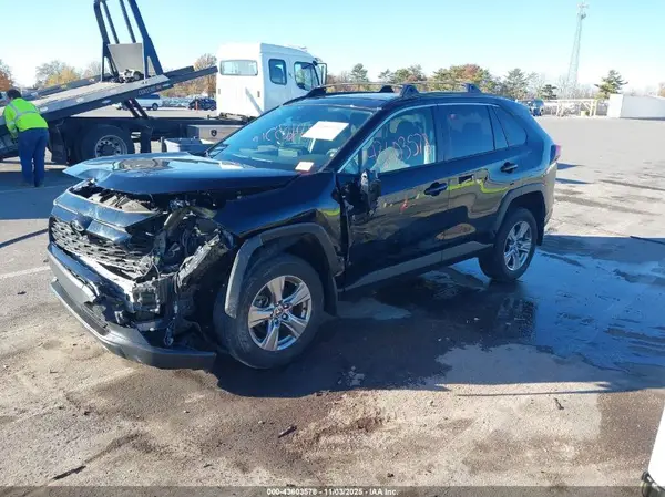 JTMP1RFVXPD095494 2023 TOYOTA RAV 4 - Image 2