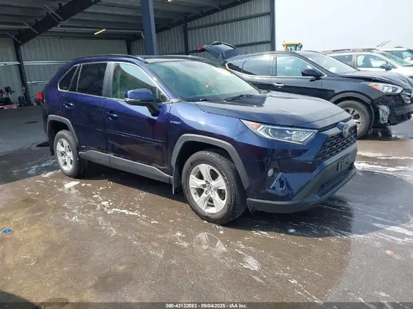 JTMR6RFV8LD002038 2020 TOYOTA RAV 4 - Image 1