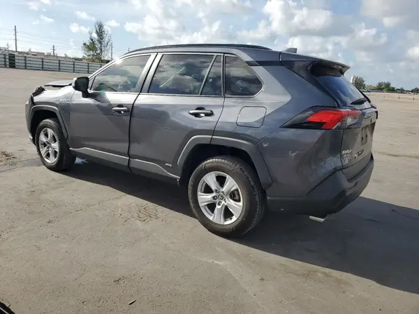 JTMR6RFV8MD015924 2021 TOYOTA RAV 4 - Image 2