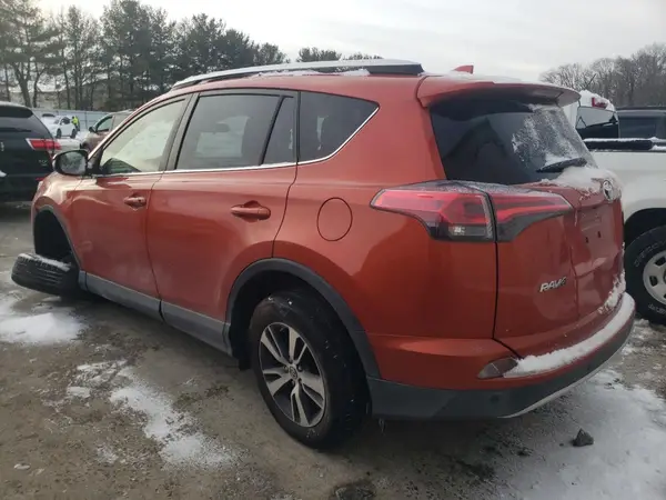 JTMRFREV0GD180145 2016 TOYOTA RAV 4 - Image 2