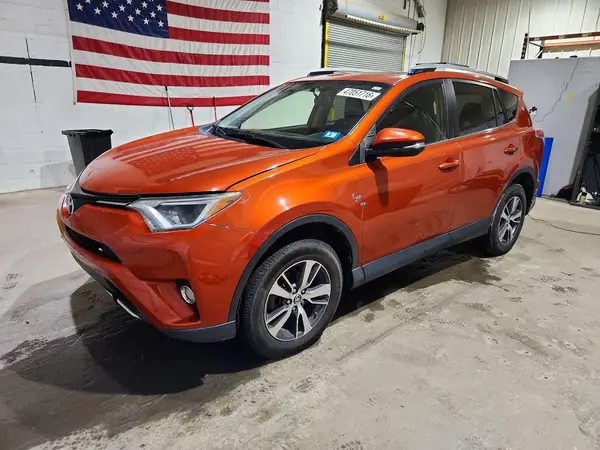 JTMRFREV0GJ065711 2016 TOYOTA RAV 4 - Image 1