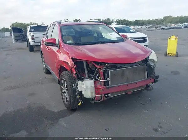 JTMRFREV0GJ082699 2016 TOYOTA RAV 4 - Image 1