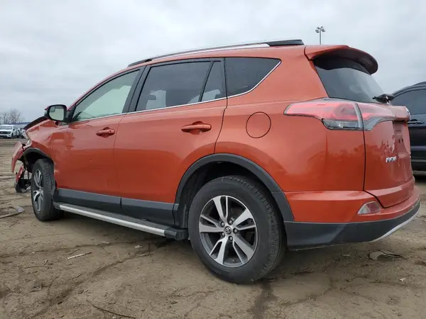 JTMRFREV0GJ089104 2016 TOYOTA RAV 4 - Image 2