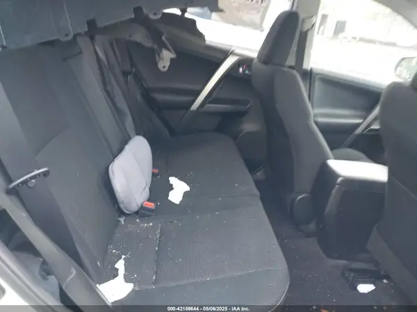 JTMRFREV0GJ104376 2016 TOYOTA RAV 4 - Image 8