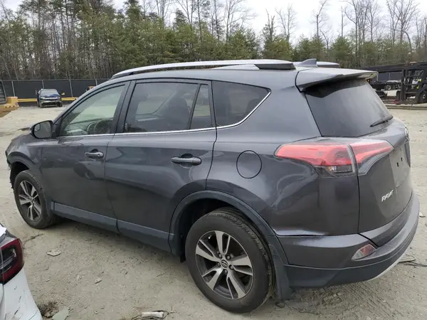 JTMRFREV0HD199151 2017 TOYOTA RAV 4 - Image 2