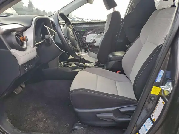 2017 TOYOTA RAV 4 auction photo 7