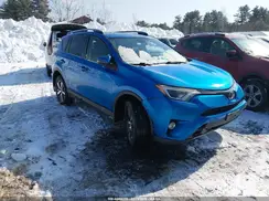 JTMRFREV0HJ135998 2017 TOYOTA RAV 4