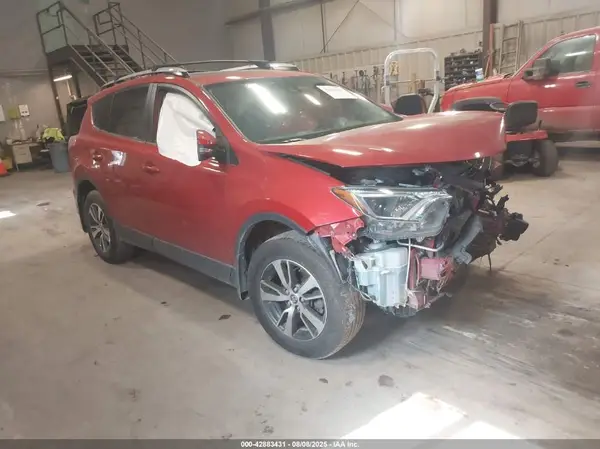 JTMRFREV0HJ159833 2017 TOYOTA RAV 4 - Image 1