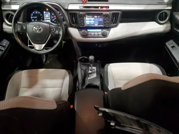 JTMRFREV0HJ708611 2017 TOYOTA RAV 4 - Image 8