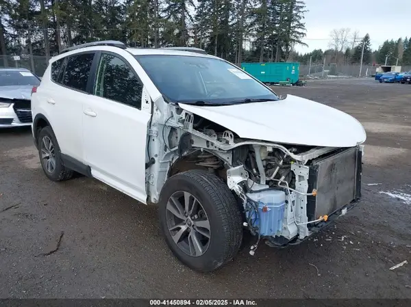JTMRFREV0JD228783 2018 TOYOTA RAV 4 - Image 1