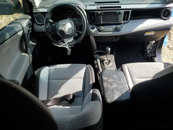 JTMRFREV0JD235507 2018 TOYOTA RAV 4 - Image 8