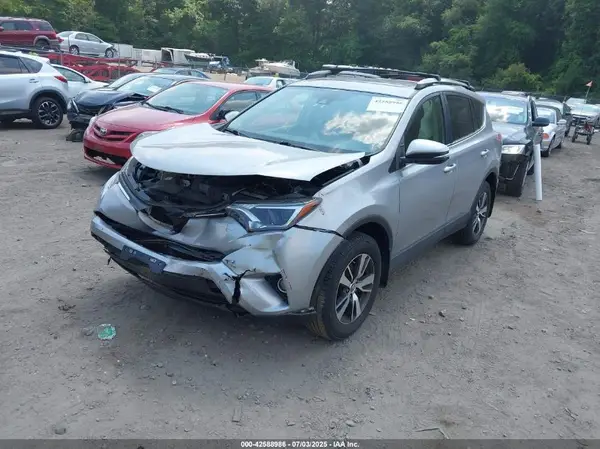 JTMRFREV0JD249746 2018 TOYOTA RAV 4 - Image 2