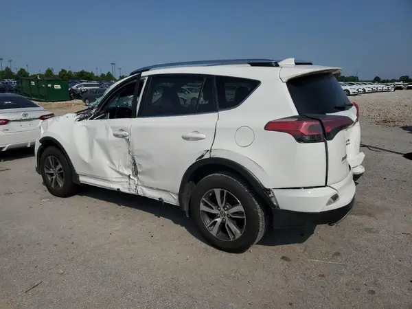 JTMRFREV0JJ196905 2018 TOYOTA RAV 4 - Image 2