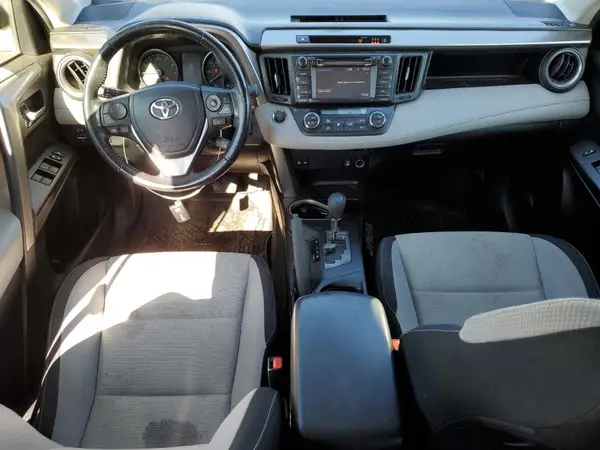 JTMRFREV0JJ218109 2018 TOYOTA RAV 4 - Image 8