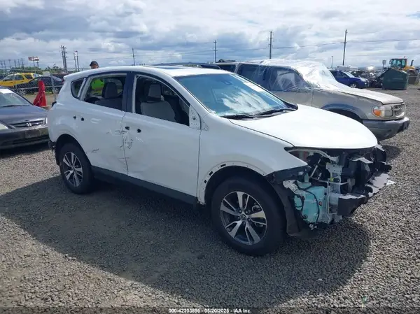 JTMRFREV0JJ229787 2018 TOYOTA RAV 4 - Image 1
