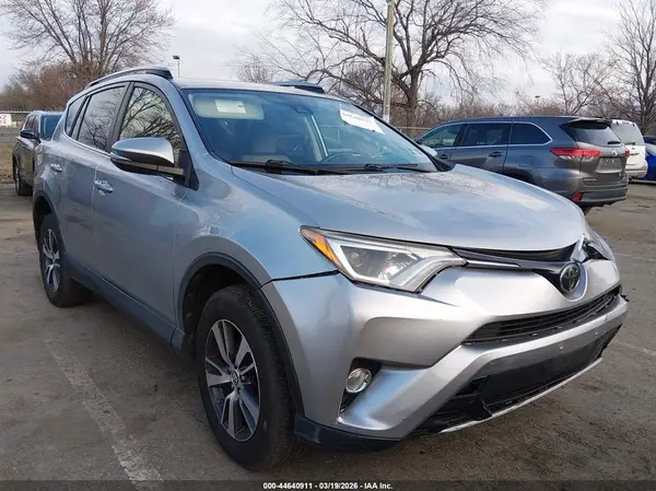 JTMRFREV0JJ232527 2018 TOYOTA RAV 4 - Image 1