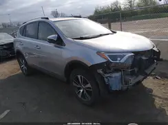 JTMRFREV0JJ236402 2018 TOYOTA RAV 4