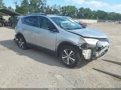 JTMRFREV0JJ242863 2018 TOYOTA RAV 4