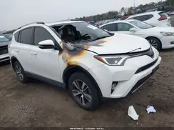 JTMRFREV0JJ251918 2018 TOYOTA RAV 4