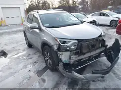 JTMRFREV0JJ256343 2018 TOYOTA RAV 4
