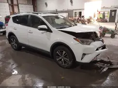 JTMRFREV0JJ743199 2018 TOYOTA RAV 4