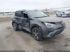JTMRFREV0JJ745373 2018 TOYOTA RAV 4