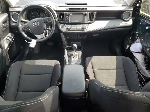 JTMRFREV1HD220198 2017 TOYOTA RAV 4 - Image 8