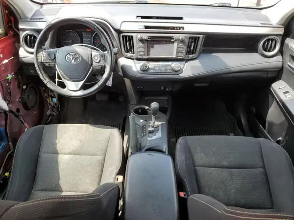 JTMRFREV1HJ106946 2017 TOYOTA RAV 4 - Image 8