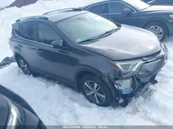JTMRFREV1HJ112956 2017 TOYOTA RAV 4