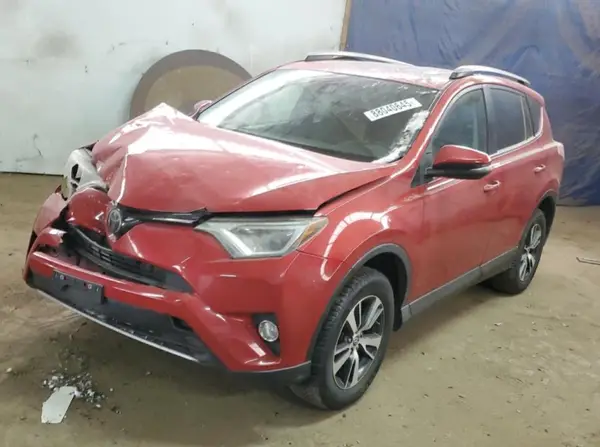 JTMRFREV1HJ165141 2017 TOYOTA RAV 4 - Image 1