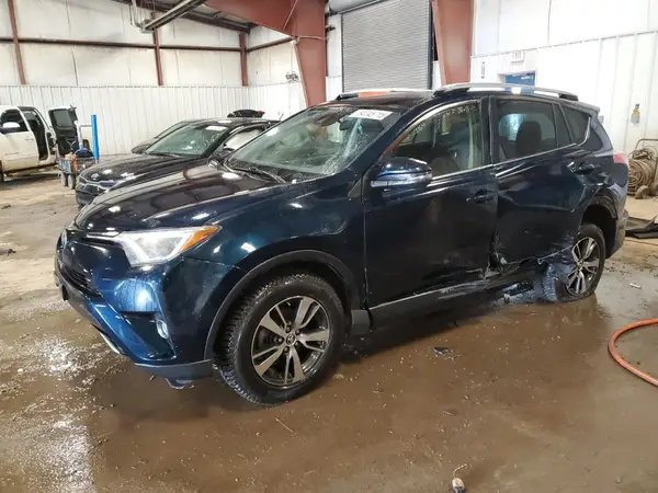 JTMRFREV1HJ708228 2017 TOYOTA RAV 4 - Image 1