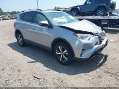 JTMRFREV1JD228405 2018 TOYOTA RAV 4