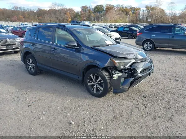 JTMRFREV1JJ208639 2018 TOYOTA RAV 4 - Image 1