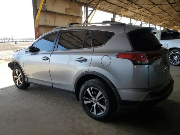 JTMRFREV1JJ213808 2018 TOYOTA RAV 4 - Image 2
