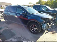 JTMRFREV1JJ231662 2018 TOYOTA RAV 4