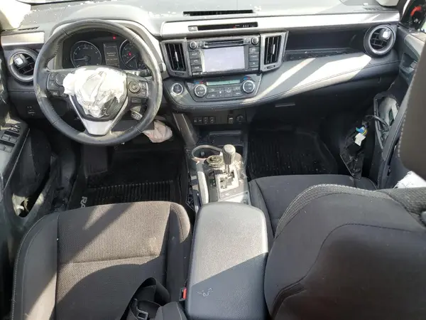 JTMRFREV1JJ242564 2018 TOYOTA RAV 4 - Image 8