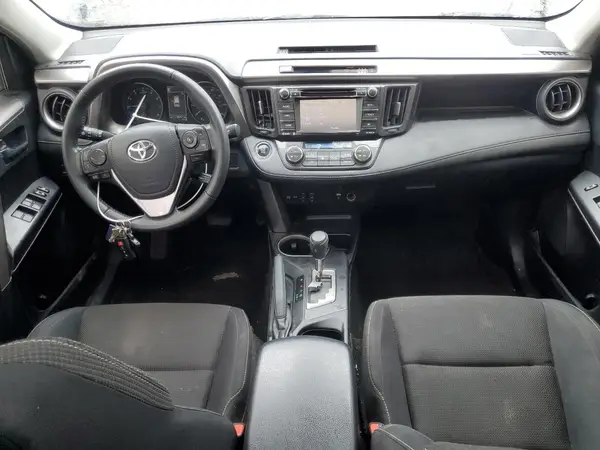 JTMRFREV1JJ260031 2018 TOYOTA RAV 4 - Image 8