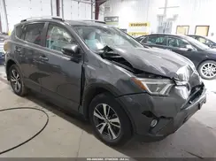 JTMRFREV1JJ732535 2018 TOYOTA RAV 4