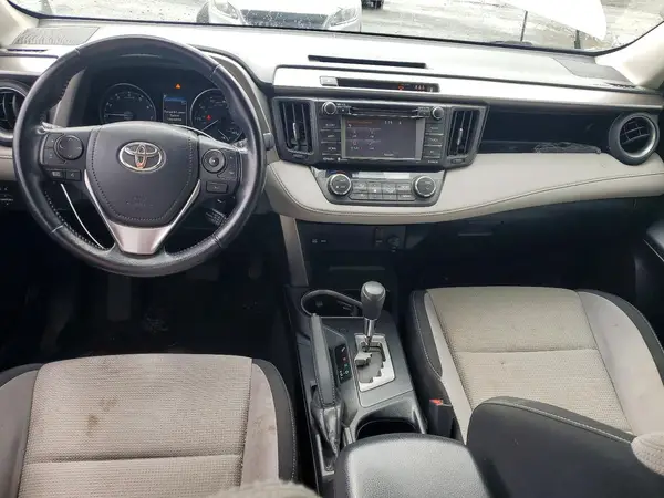 JTMRFREV2HD202065 2017 TOYOTA RAV 4 - Image 8